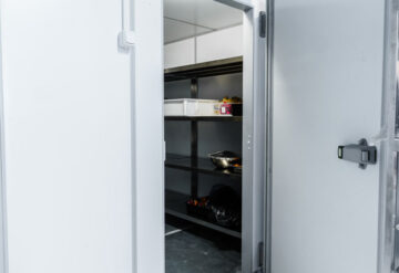 COLD STORAGE DOORS